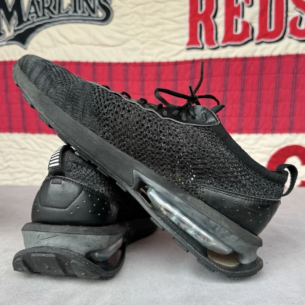 Size 10 - Nike Air Max Flyknit‎ Racer TRIPLE BLACK ANTHRACITE Sneakers Men's